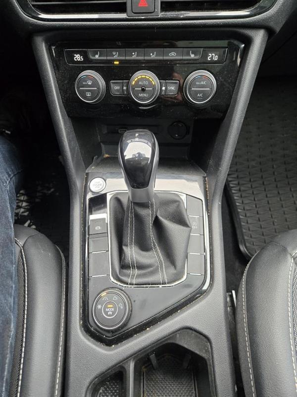 volkswagen Taos 2023 - 20