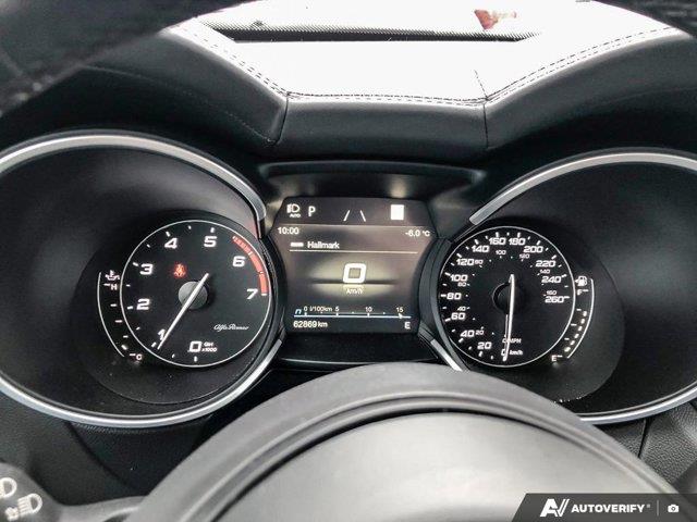 alfa romeo Stelvio 2022 - 14