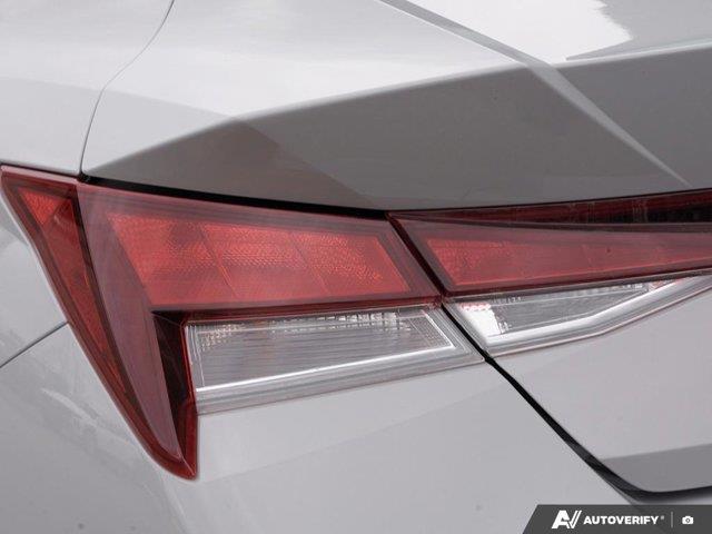 hyundai Elantra 2022 - 12