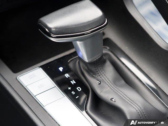 hyundai Elantra 2022 - 19