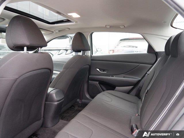 hyundai Elantra 2022 - 24