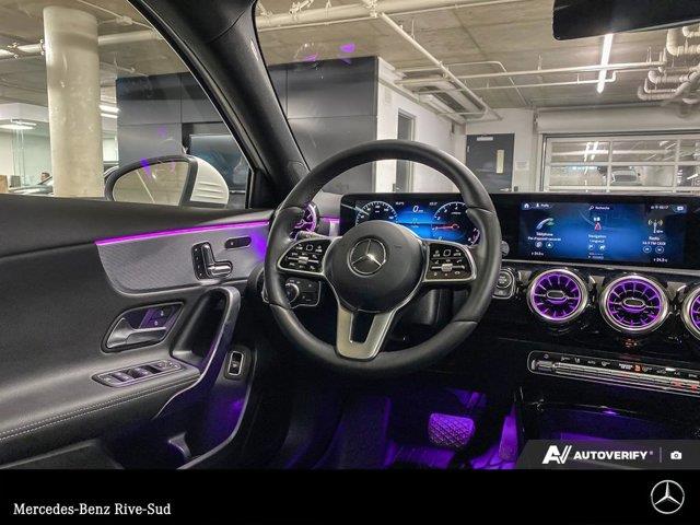 mercedes-benz A 2022 - 9