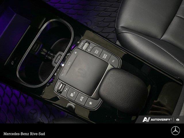 mercedes-benz A 2022 - 17