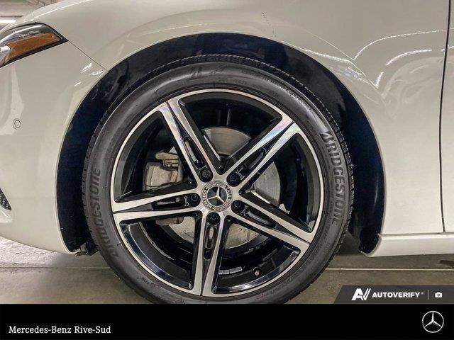 mercedes-benz A 2022 - 18