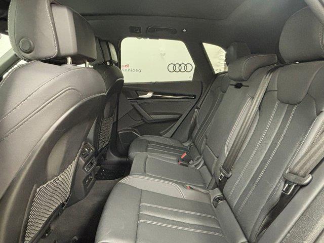 audi Q5 2022 - 16