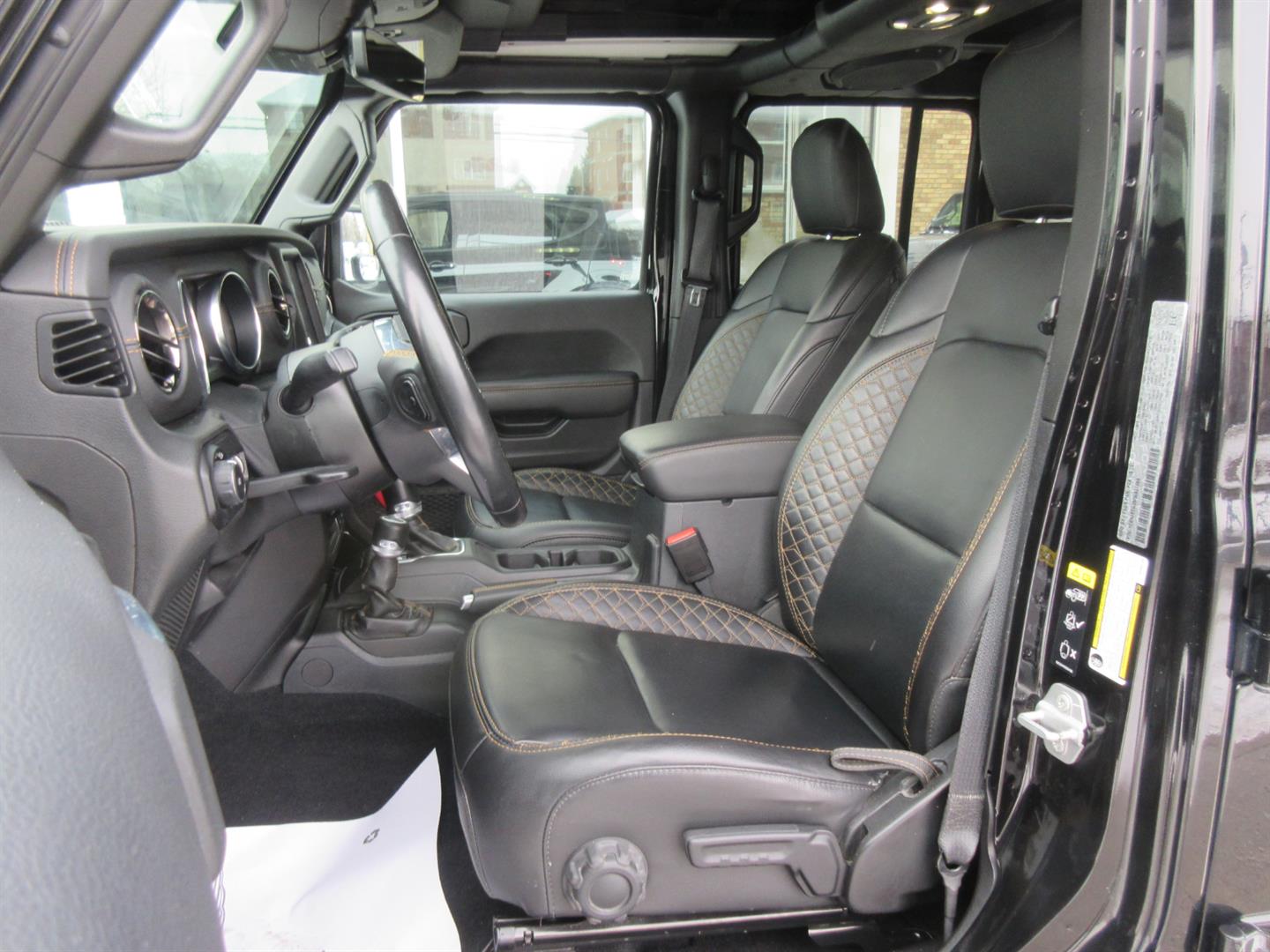 jeep Wrangler 2021 - 21