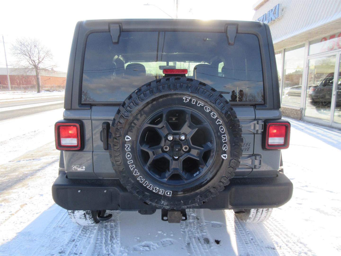 jeep Wrangler 2023 - 11