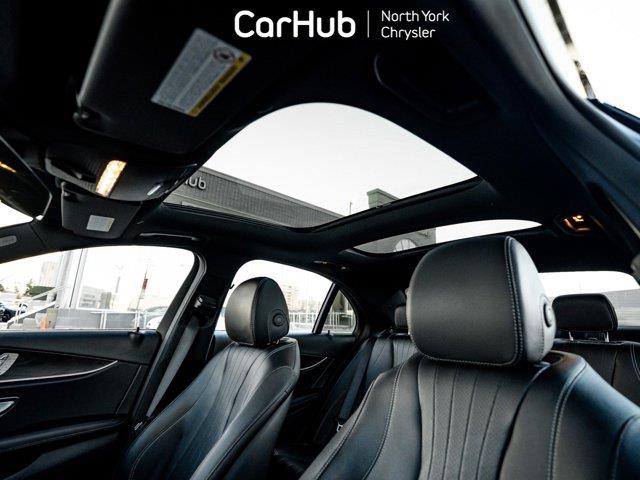 mercedes-benz E Class 2022 - 17