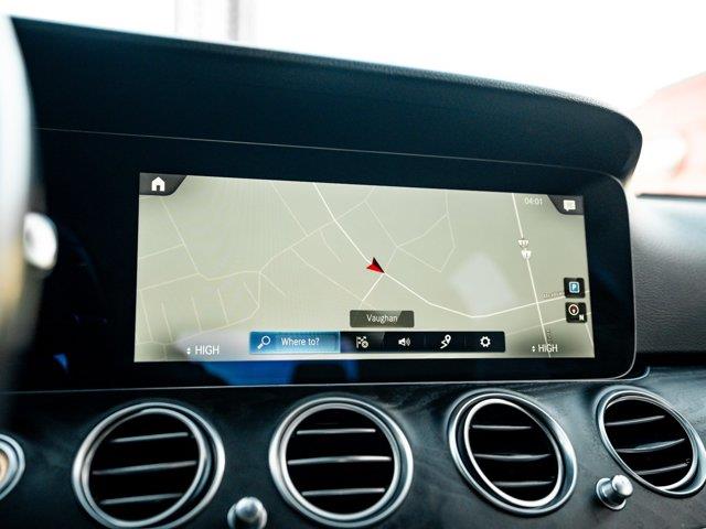 mercedes-benz E Class 2022 - 26