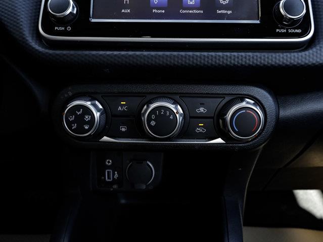 nissan Kicks Play 2025 - 25