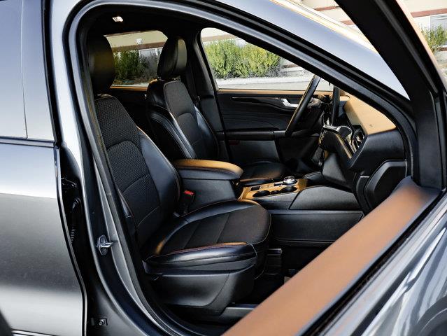 ford Escape 2023 - 26