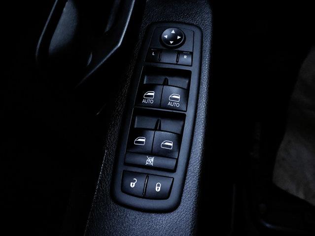 ram 1500 Classic 2019 - 17