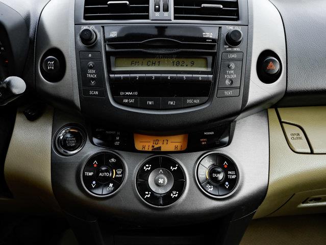 toyota RAV4 2010 - 26