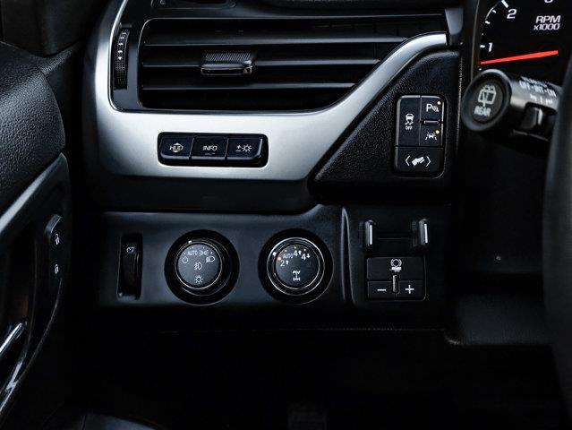 chevrolet Tahoe 2018 - 21