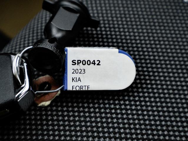 kia Forte 2023 - 29