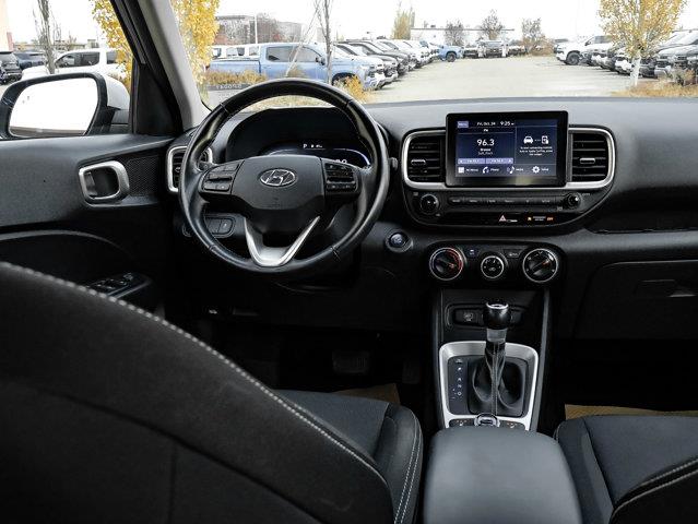 hyundai Venue 2023 - 27