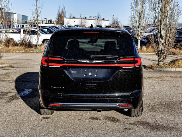 chrysler Pacifica 2024 - 12