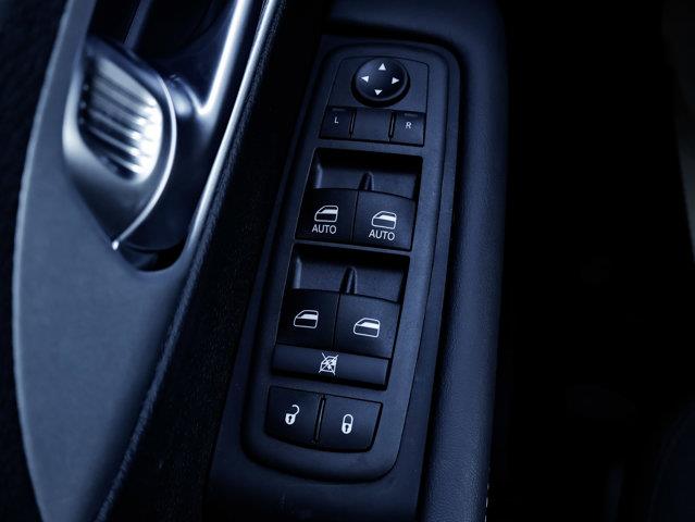 chrysler Pacifica 2024 - 17