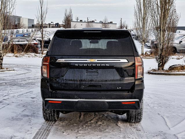chevrolet Suburban 2023 - 12