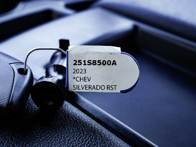 chevrolet Silverado 1500 2023 - 31