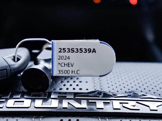 chevrolet Silverado 3500HD 2024 - 37