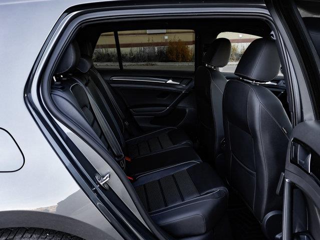 volkswagen Golf R 2019 - 27