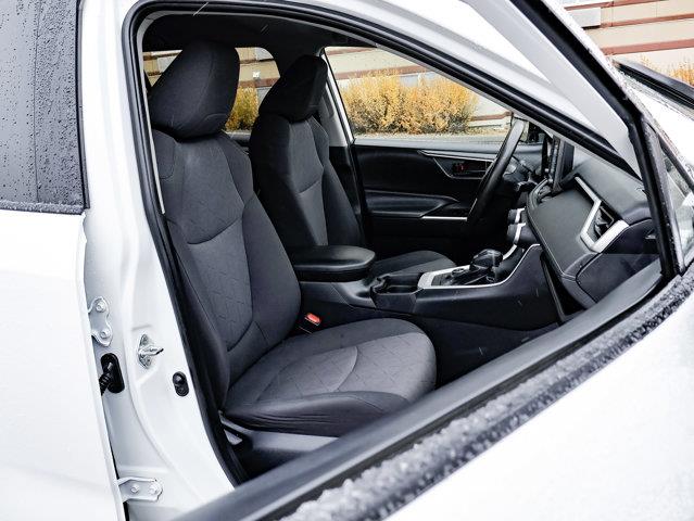 toyota RAV4 2019 - 24