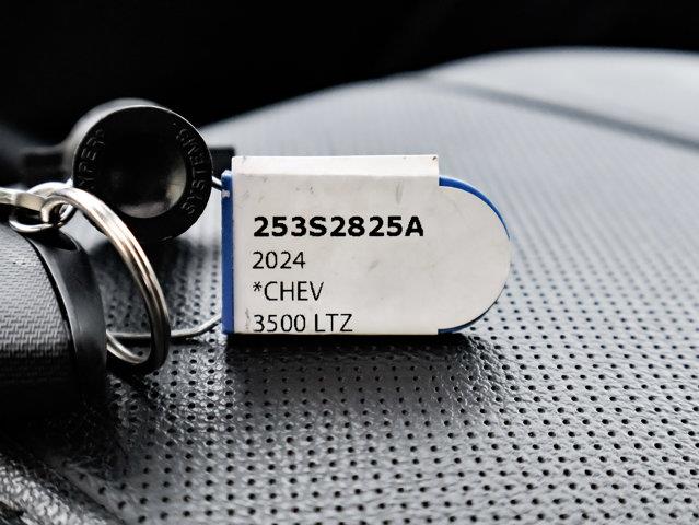 chevrolet Silverado 3500HD 2024 - 37