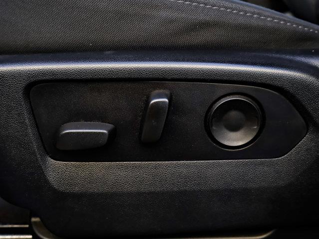 chevrolet Silverado 1500 2025 - 19