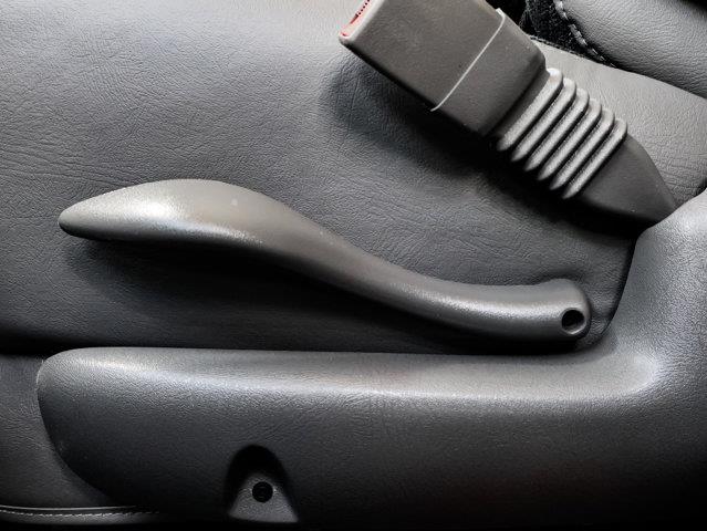 chevrolet Express Cargo Van 2025 - 18