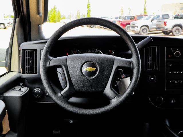 chevrolet Express Cargo Van 2025 - 22