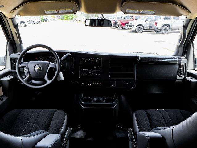 chevrolet Express Cargo Van 2025 - 28