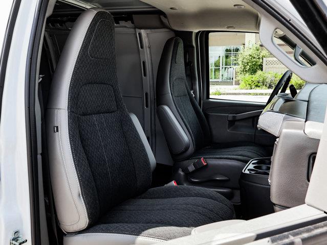 chevrolet Express Cargo Van 2025 - 30