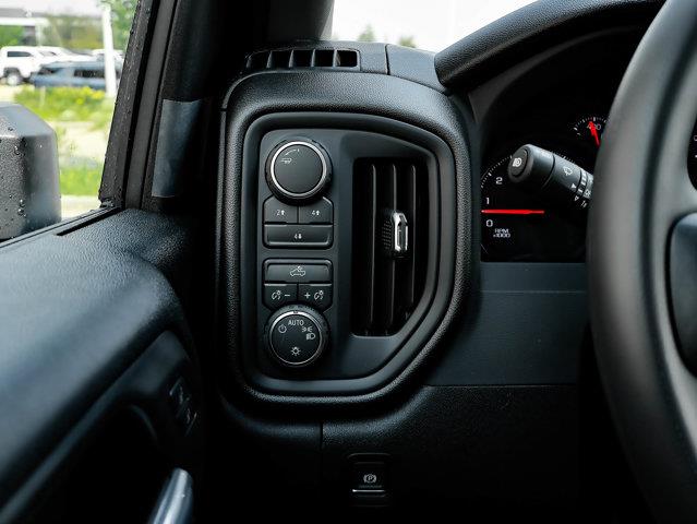 chevrolet Silverado 3500HD 2025 - 17