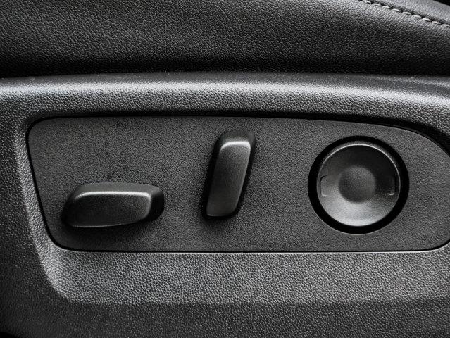 chevrolet Silverado 1500 2025 - 18