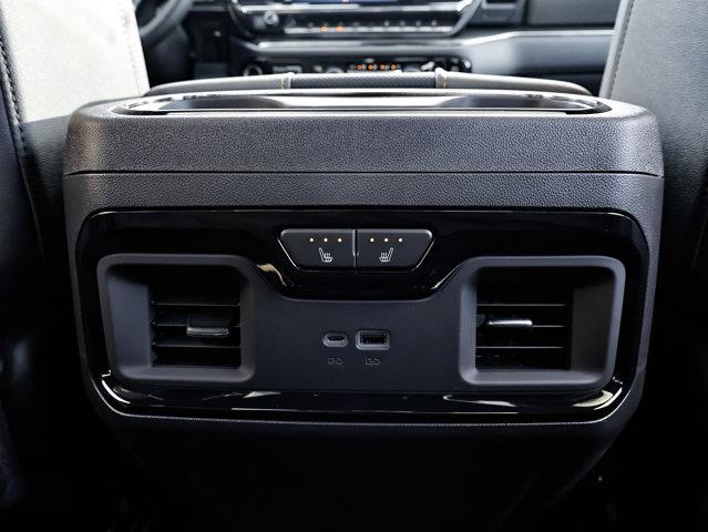 chevrolet Silverado 1500 2025 - 35