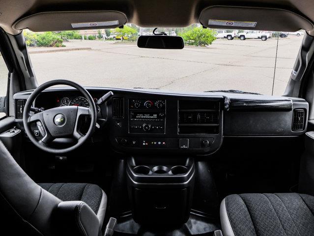 chevrolet Express Cargo Van 2025 - 28