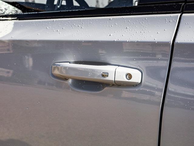 chevrolet Suburban 2025 - 8