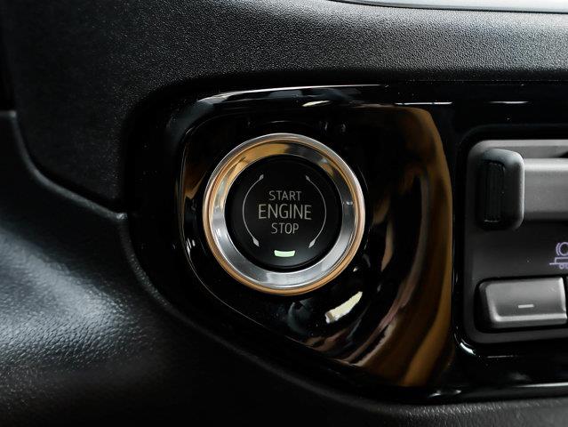 chevrolet Silverado 1500 2025 - 25