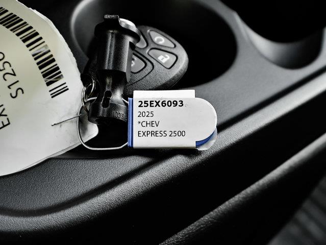 chevrolet Fourgonnette Express utilitaire 2025 - 28