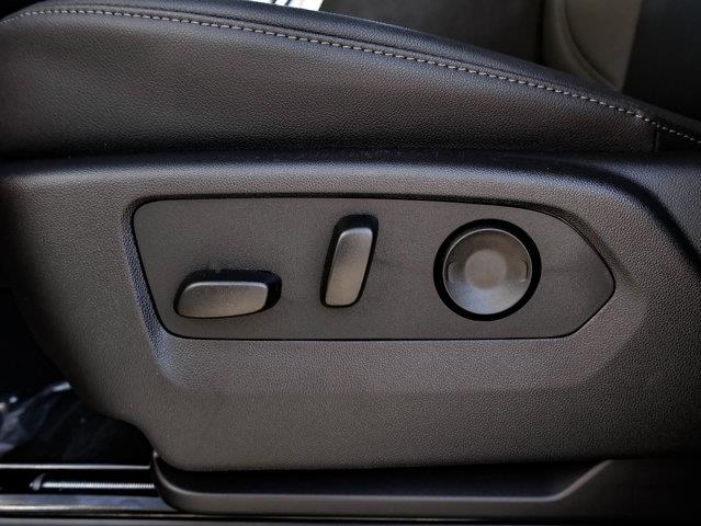 chevrolet Silverado 1500 2025 - 21