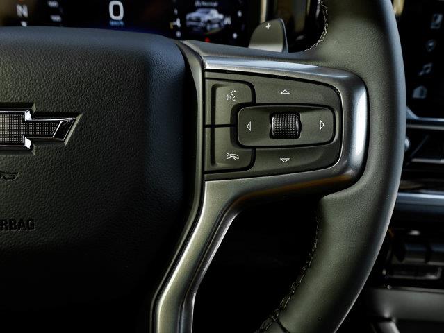 chevrolet Silverado 1500 2025 - 24