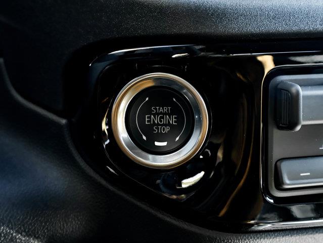 chevrolet Silverado 1500 2025 - 25