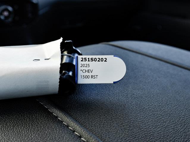 chevrolet Silverado 1500 2025 - 33