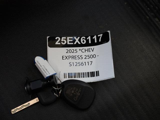 chevrolet Fourgonnette Express utilitaire 2025 - 34