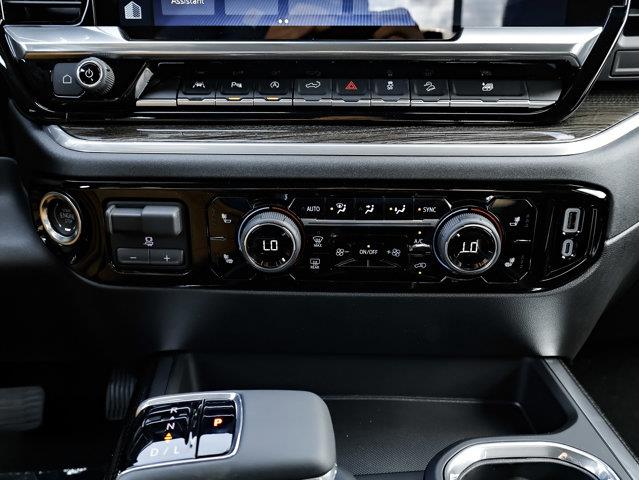 chevrolet Silverado 1500 2025 - 27