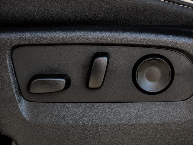 chevrolet Suburban 2025 - 16