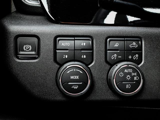 chevrolet Silverado 1500 2025 - 21