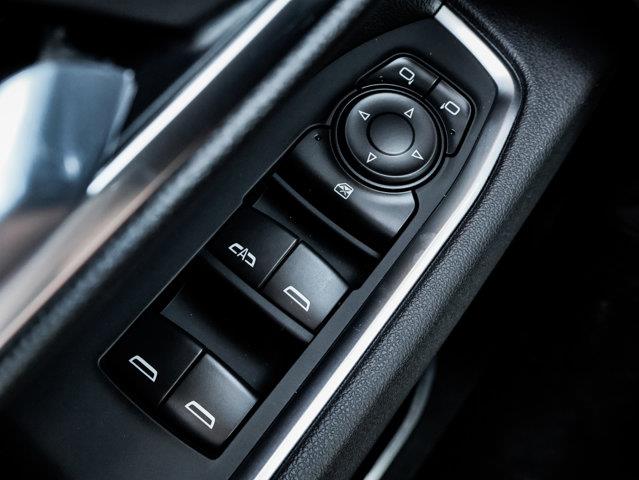 chevrolet Silverado 1500 2025 - 19