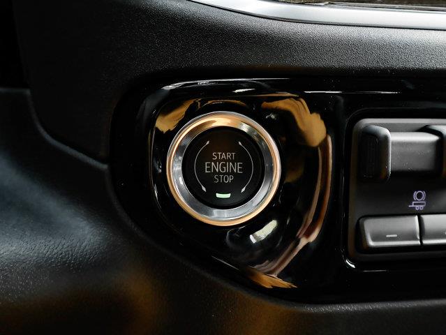 chevrolet Silverado 1500 2025 - 23